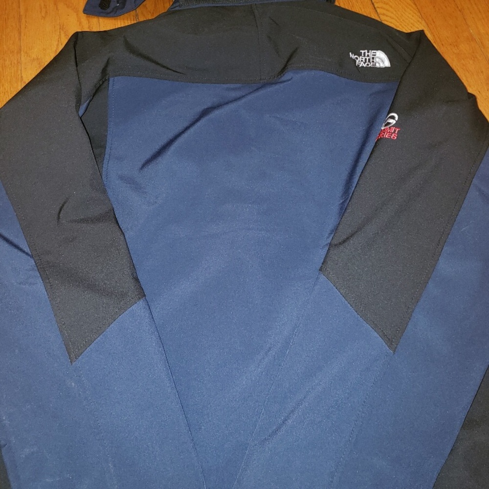 Jacket - Picture 4 of 5